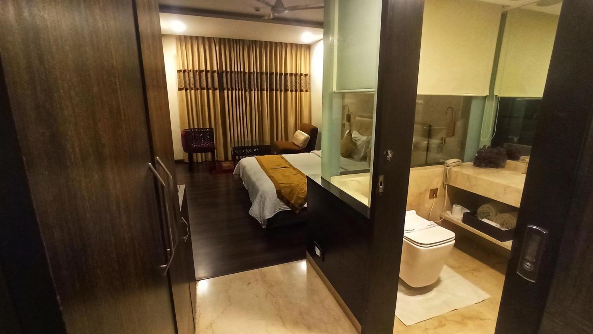 Kailash Parbat Hotel Lonavala Dış mekan fotoğraf